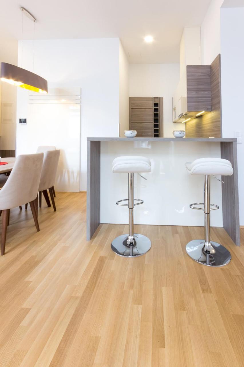 Debo Apartments Naehe Westbahnhof - Contactless Check In ウィーン エクステリア 写真