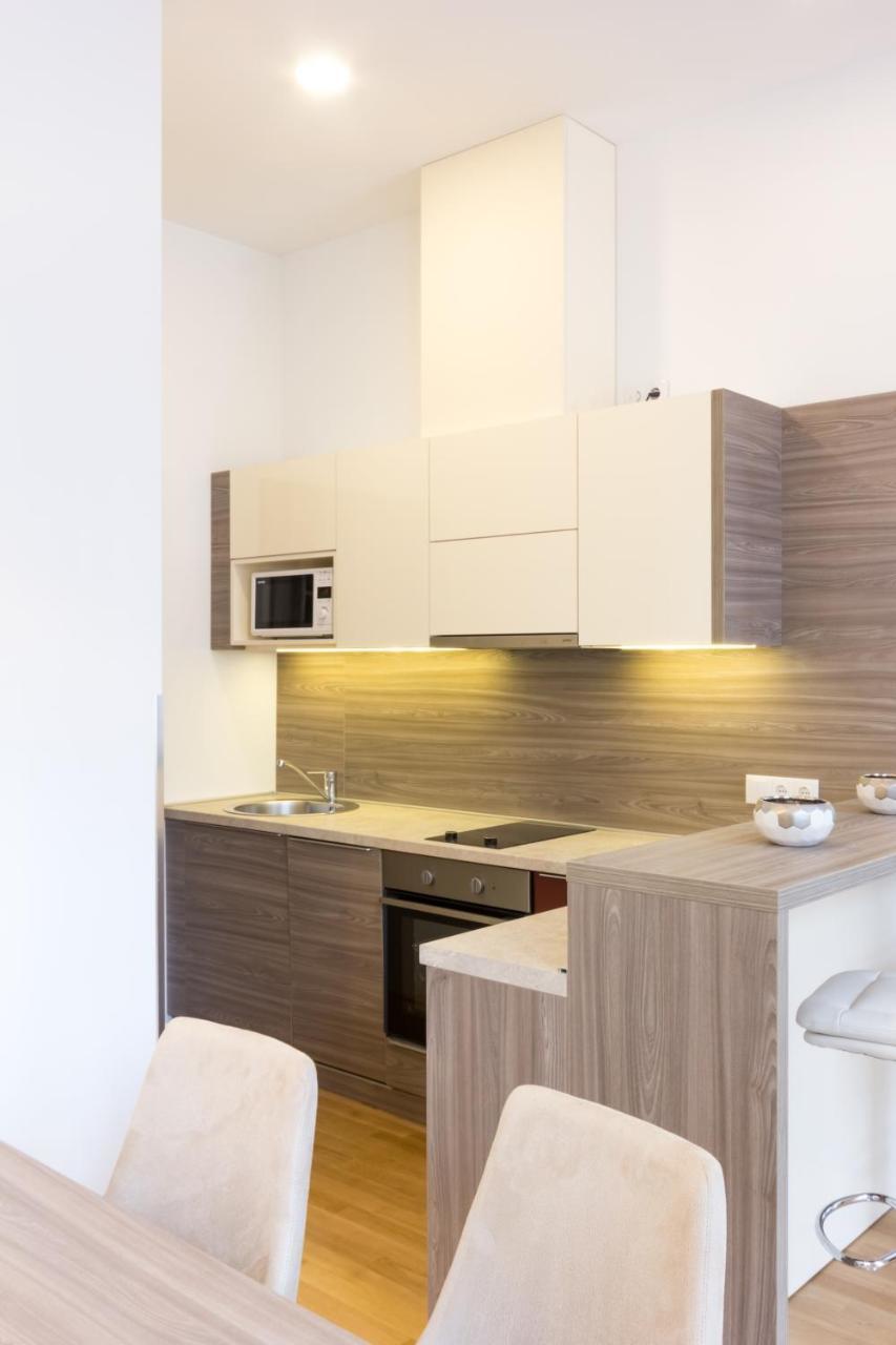 Debo Apartments Naehe Westbahnhof - Contactless Check In ウィーン エクステリア 写真